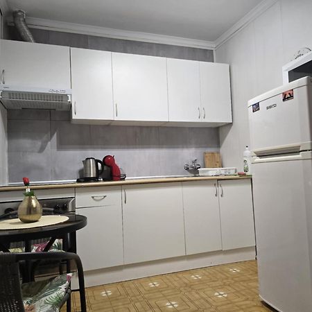 Apartment Theo Beach サン・ペドロ・デル・ピナタル エクステリア 写真