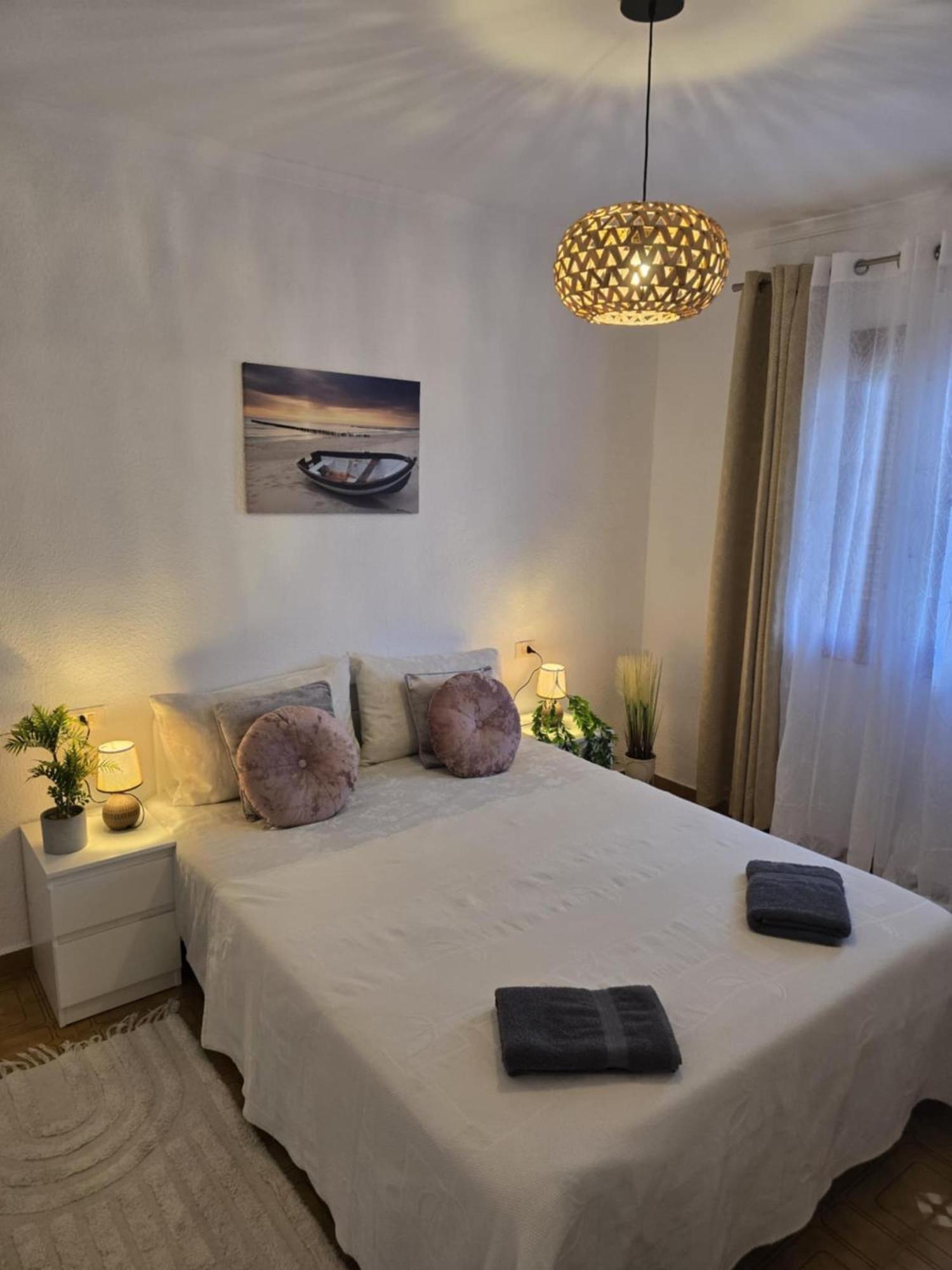 Apartment Theo Beach サン・ペドロ・デル・ピナタル エクステリア 写真